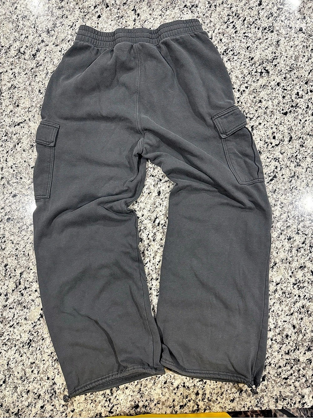 Hollister Ultra High-Rise Wide-Leg Cargo Sweatpants Pants Gray XS - Picture 2 of 3
